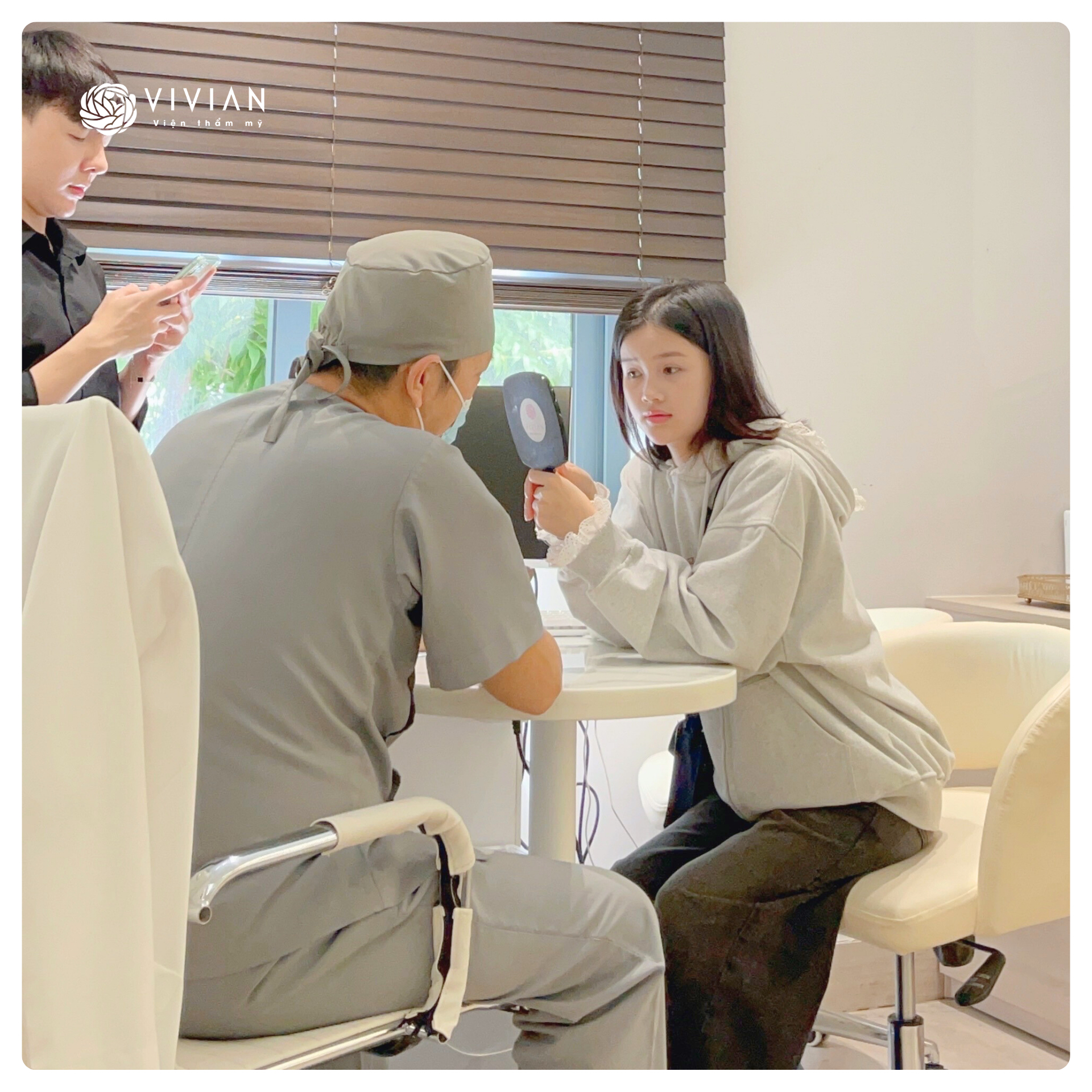 Mỗi Chiếc Mũi – Một Câu Chuyện Image (86)