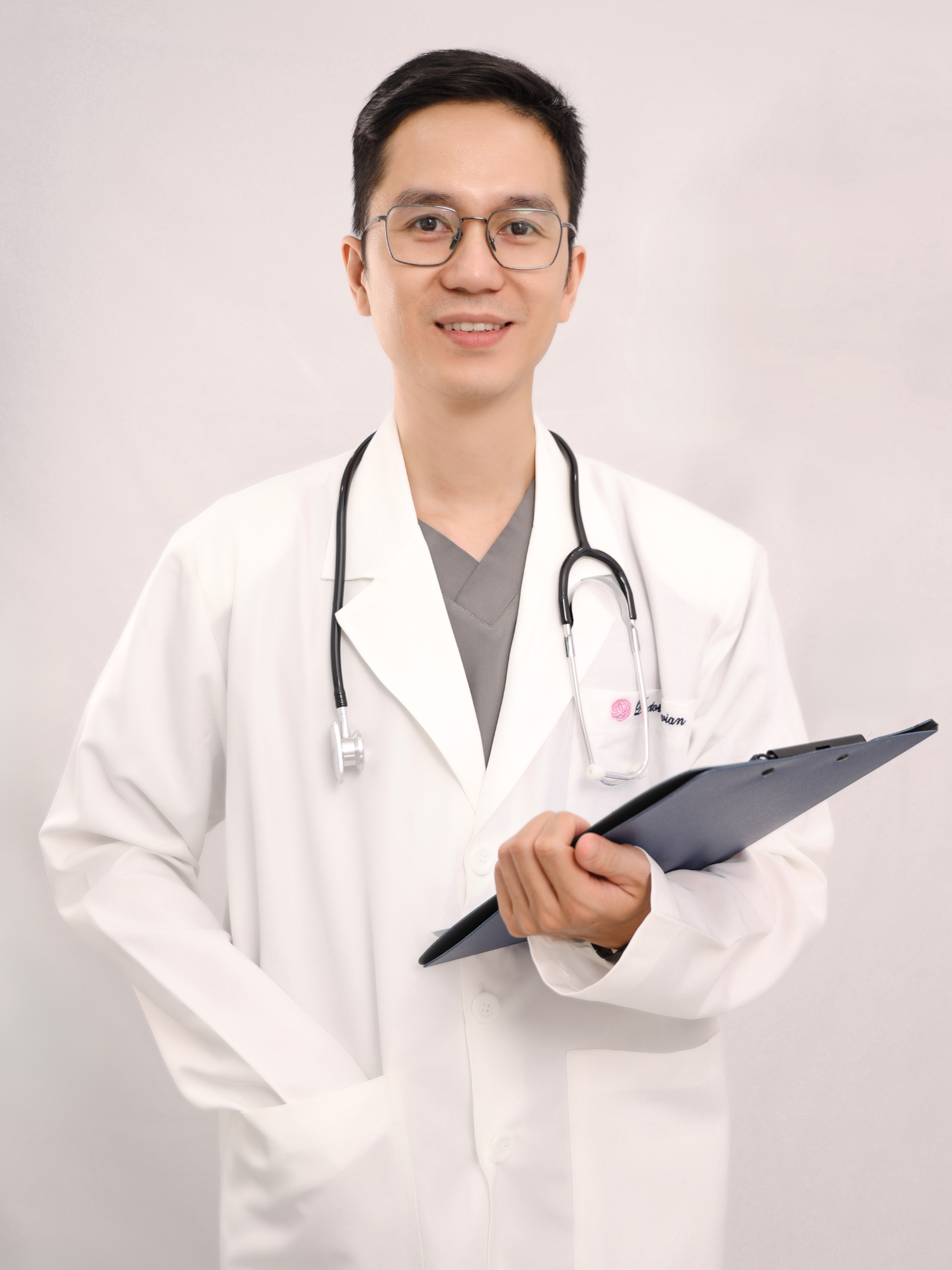 bác sĩ tại Vivian